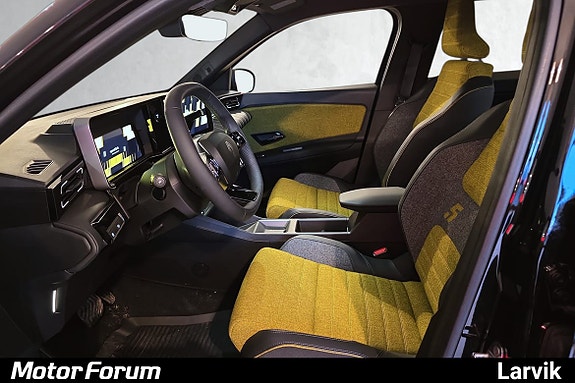 Stilfull kombinasjon som gjør helhets inntrykk av bilen