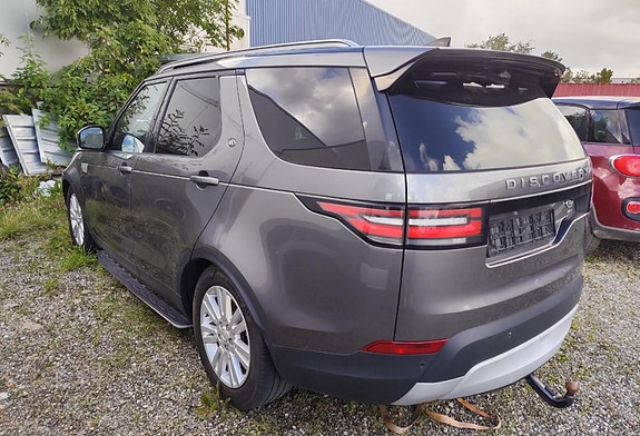 Land Rover Discovery 22 of 30