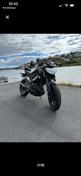 Yamaha MT-125 2 of 11