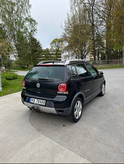 Volkswagen Polo 14 of 18