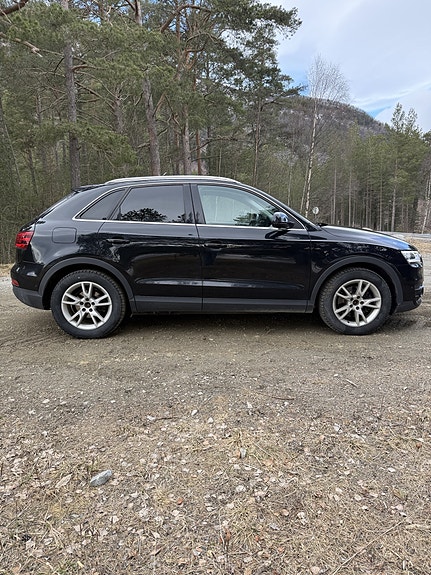 Audi Q3 5 of 30