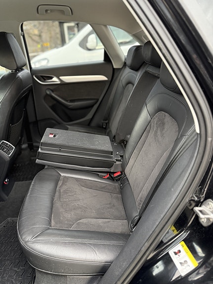 Audi Q3 10 of 30