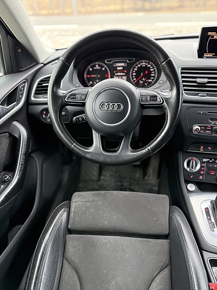 Audi Q3 18 of 30
