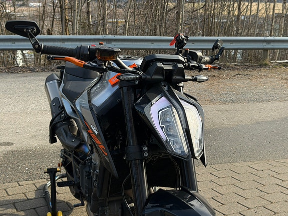KTM 790 Duke 6 of 9