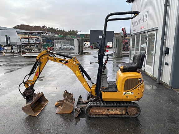 Cat 300,9
