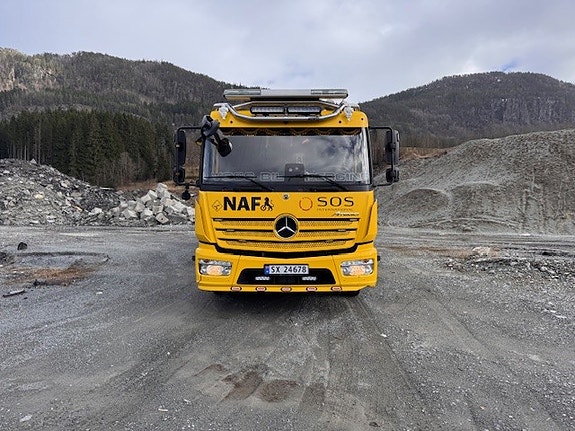 Mercedes-Benz Atego 2 of 5