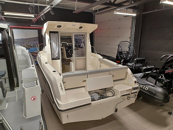 Quicksilver 625 PH powered by 2026 Mercury F 150 EFI- Velutstyrt-Innbytte/Finans 4 of 5