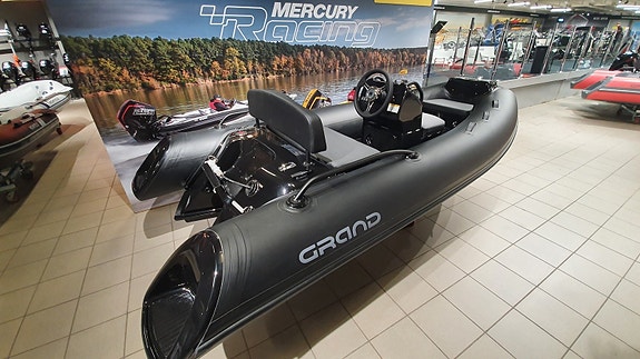 Grand 380 Ultimate Black Edition // Mercury F 20 ELPT EFI // Innbytte/Finans 8 of 11