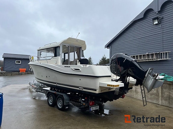 QUICKSILVER 755 PILOTHOUSE 4 of 5