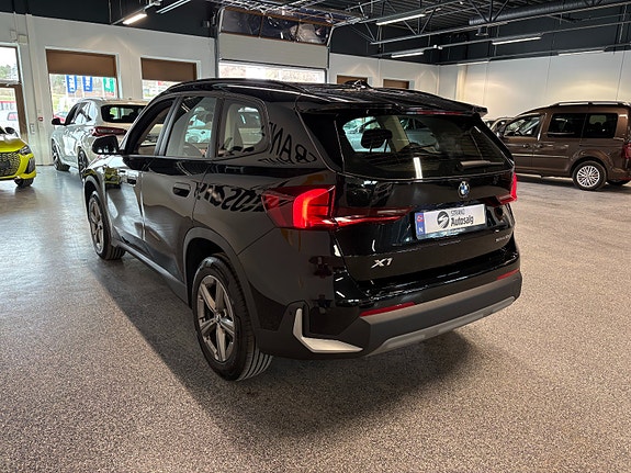 BMW X1 5 of 5