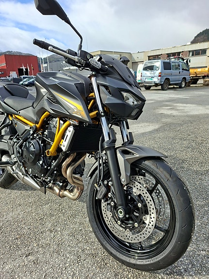 Kawasaki Z650 S 8 of 11