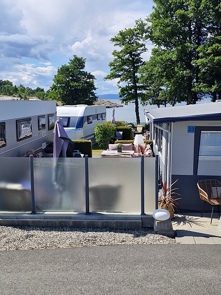 Tec Travel King 720 med Viking helårstelt fra 2014 på Nes Camping, Jeløya - plass Blå 9 3 of 5