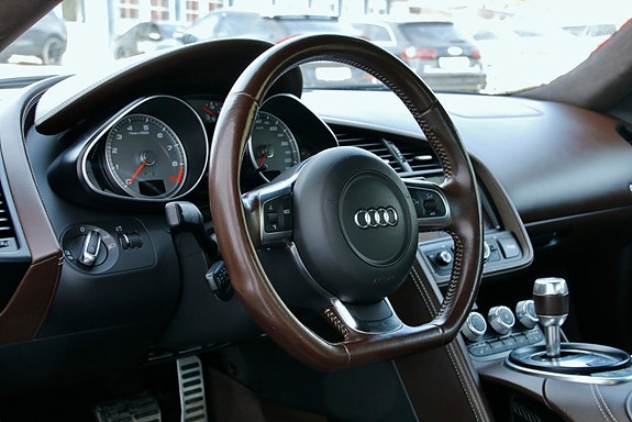 Audi R8 17 of 30