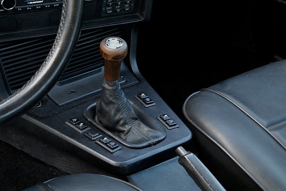 BMW 635CSi 15 of 30