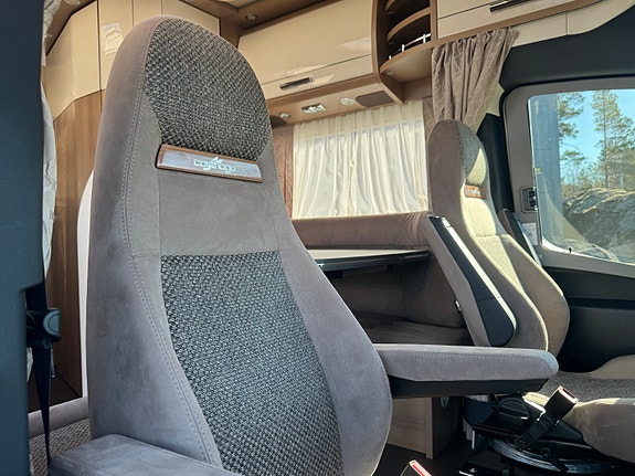 Carthago Carthago C-Tourer T 143 LE 16 of 30