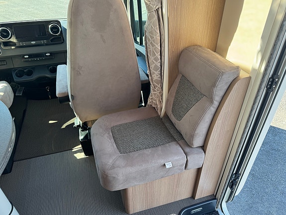 Carthago Carthago C-Tourer T 143 LE 24 of 30