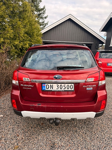 Subaru Outback 17 of 25