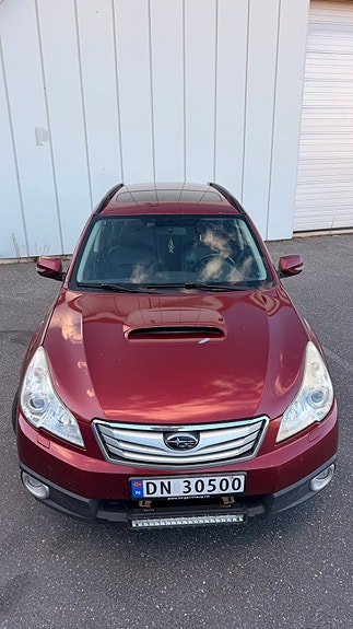 Subaru Outback 11 of 25