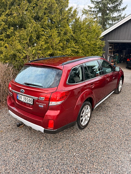 Subaru Outback 16 of 25