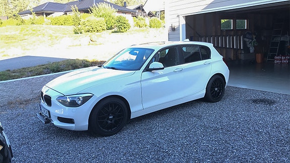 BMW 114I 2013 photo 2