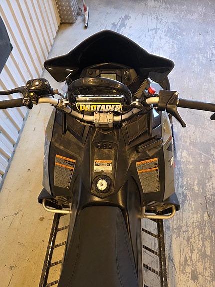 Polaris RMK 800 7 of 10