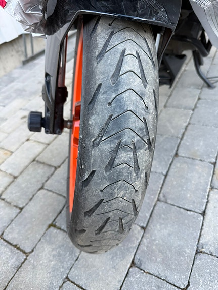 KTM 125 Duke 6 of 11