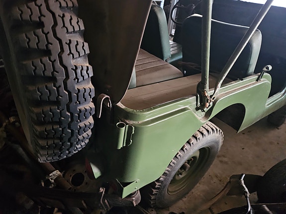 Jeep 6 of 12