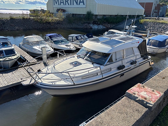 Meget pen og velholdt Saga 320 HT 2019 til salgs. Betydelig oppgradert. 2 of 30