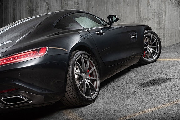 Mercedes-Benz AMG GT S 16 of 30