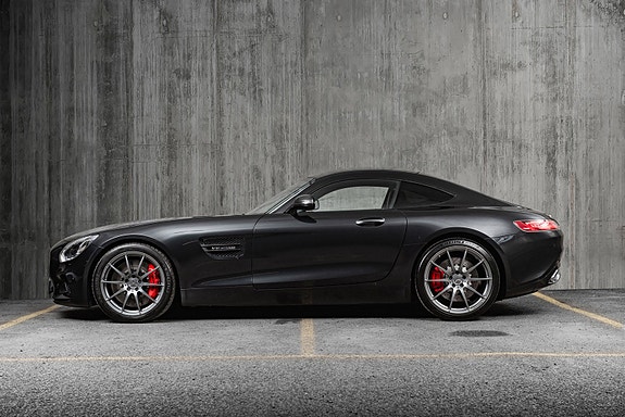 Mercedes-Benz AMG GT S 2 of 30