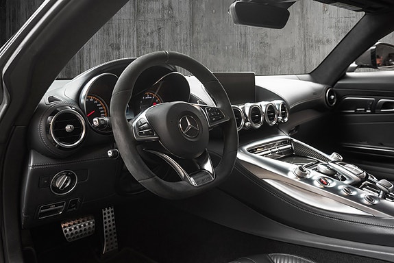Mercedes-Benz AMG GT S 20 of 30