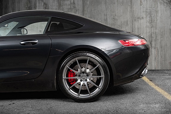 Mercedes-Benz AMG GT S 10 of 30