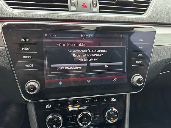 Skoda Superb 27 of 30