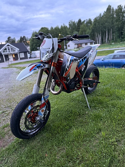 KTM 125 EXC 8 of 10
