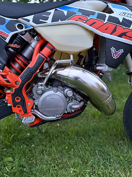 KTM 125 EXC 9 of 10