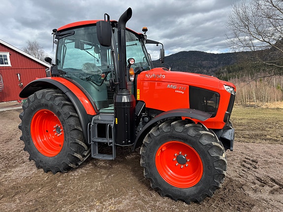 Kubota Kubota M6111 Utility. Finans/ innbytte. 4 of 5