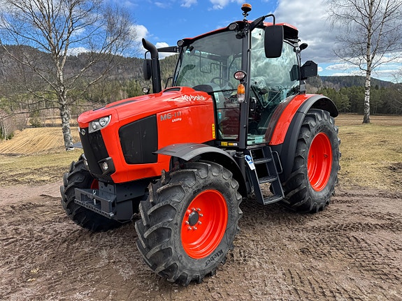 Kubota Kubota M6111 Utility. Finans/ innbytte. 2 of 5