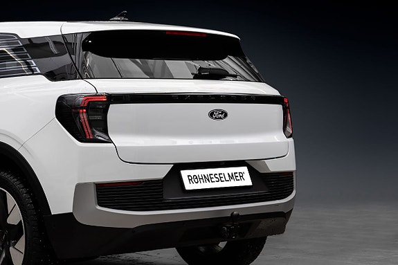 Ford Explorer 6 of 30