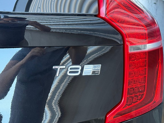 Volvo XC90 8 of 30