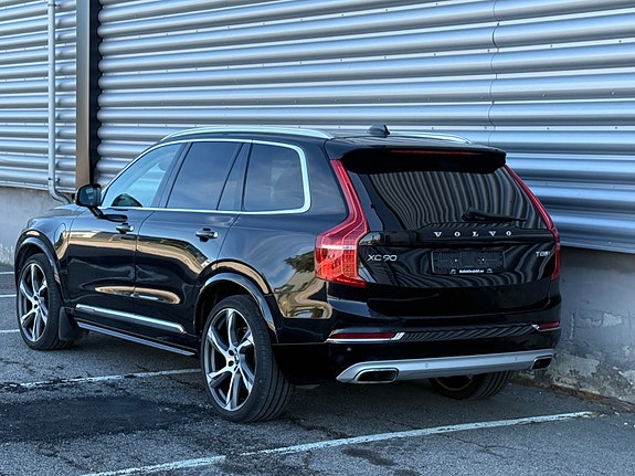 Volvo XC90 6 of 30
