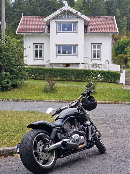 Harley-Davidson V-Rod Muscle 3 of 5