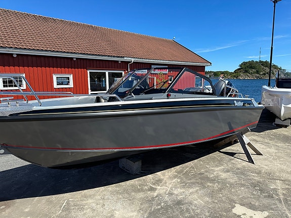 Buster XXL VMAX 150 HK 2026