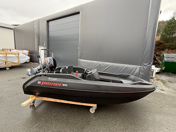 Pioner Go Black Edition med Yamaha F9,9/15 Sport 3 of 6