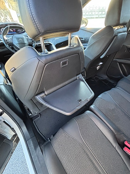 Peugeot 5008 11 of 24