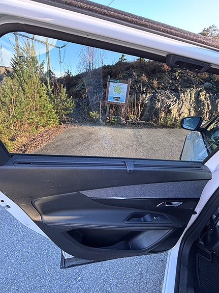 Peugeot 5008 12 of 24