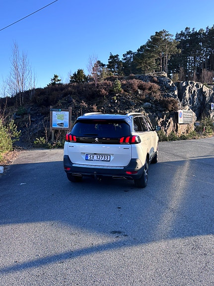 Peugeot 5008 4 of 24