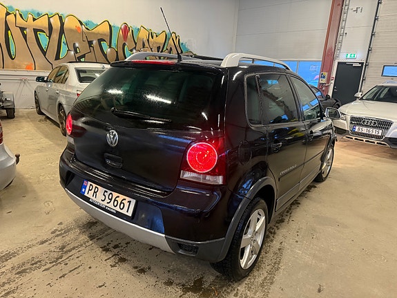 Volkswagen Polo 5 of 5
