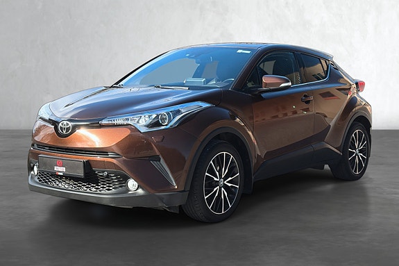 Toyota C-HR 5 of 5