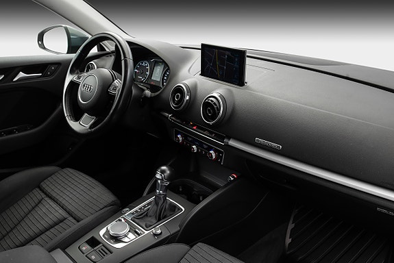 Audi A3 12 of 27