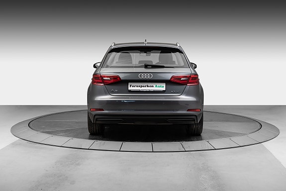 Audi A3 8 of 27